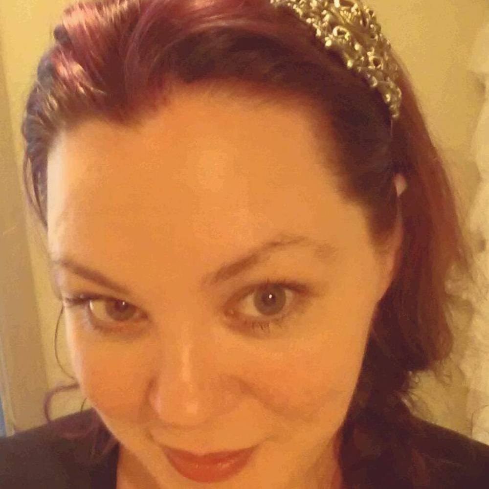 Meet your Posher, Regina